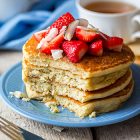 Pancake vegani senza glutine alla quinoa e cocco