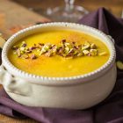 Vellutata di zucca, cavolfiore e hummus di ceci