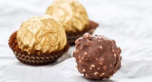 Ferrero Rocher vegan