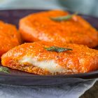 Cotolette di zucca ripiene di mozzarella vegan