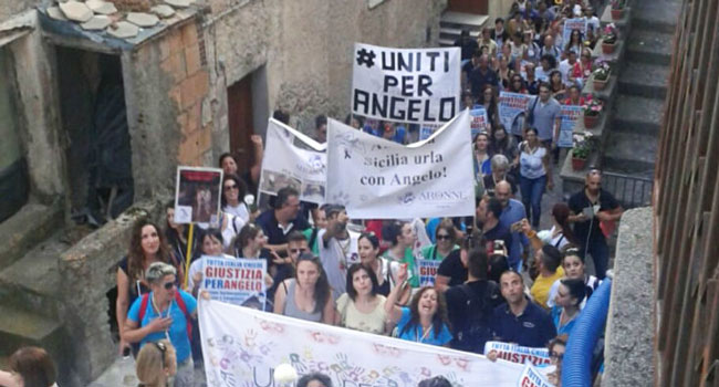 Corteo cane Angelo