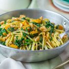 Spaghetti alla zucca, spinaci e noci