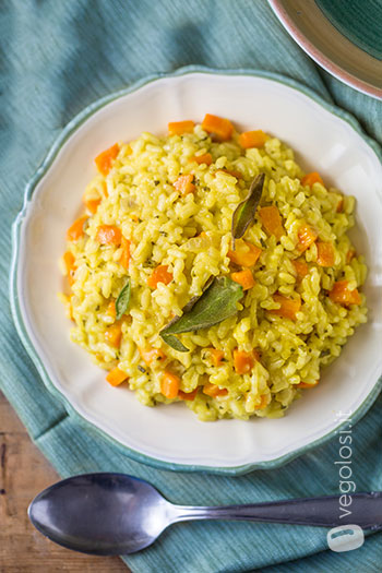 Risotto con carote salvia fritta