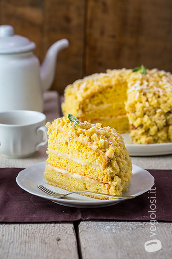 Torta mimosa vegana