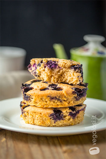 Tortine morbide ai mirtilli e limone vegane