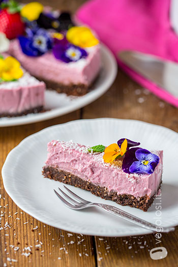 Cheesecake vegana alle fragole