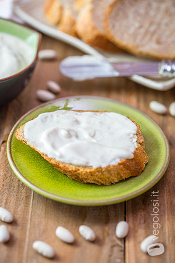 Maionese di cannellini vegan