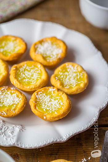 Pasticcini-con-lemon-curd