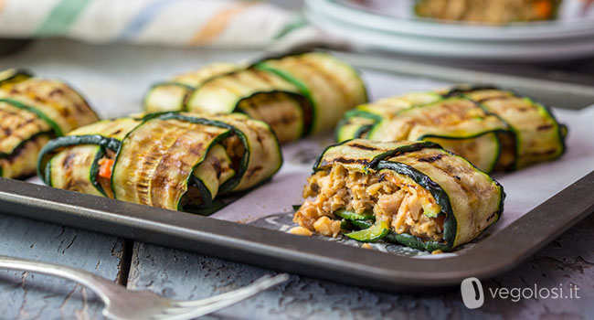 Fagottini di zucchine ripieni di seitan