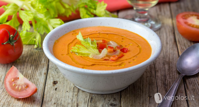 Gazpacho di pomodori e anguria