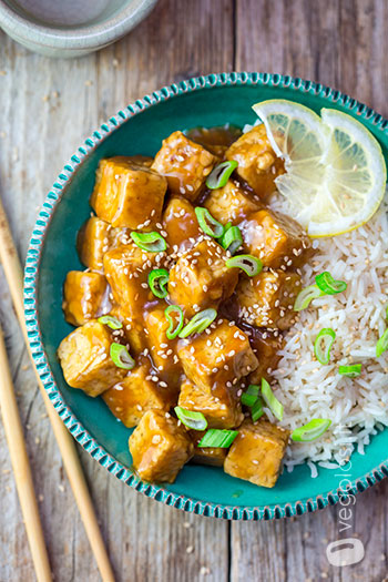 Tempeh glassato al limone