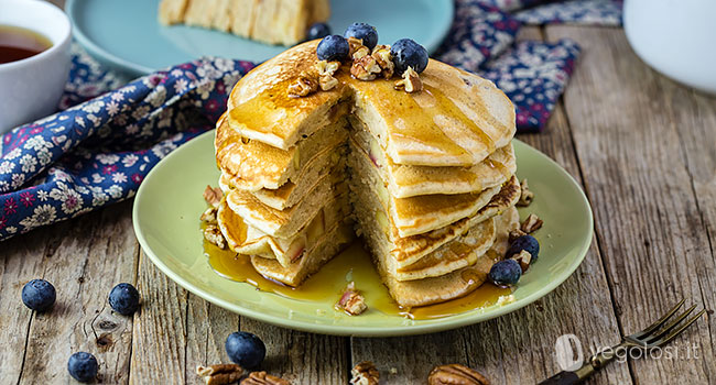 Pancake vegani alle mele