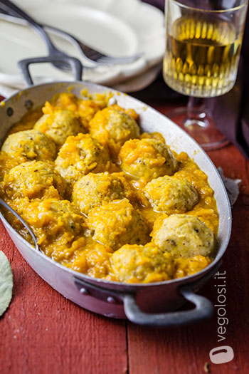 Polpette di sorgo e lenticchie con crema alla zucca