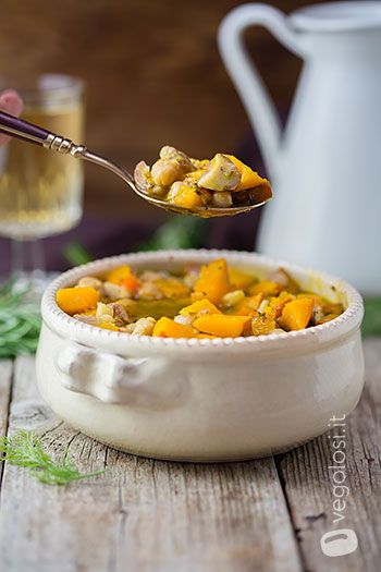 Zuppa di ceci zucca e castagne