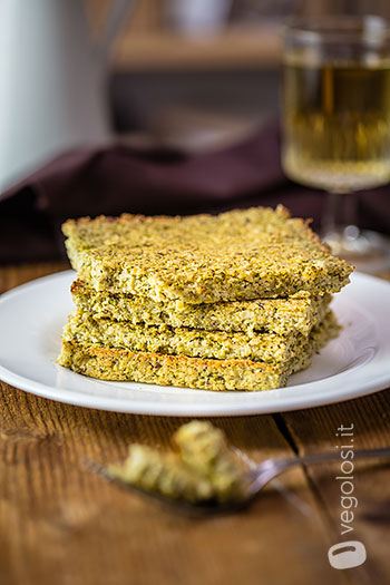 Flat bread senza glutine con broccoli e mandorle