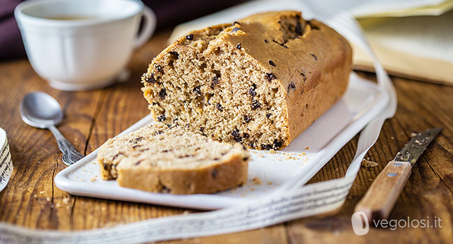 Plumcake vegano classico con gocce di cioccolato