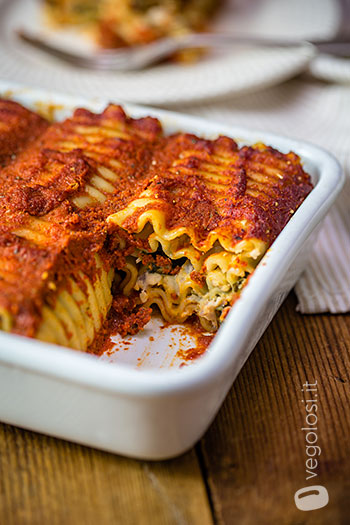Involtini di lasagne con erbette e crema di cannellini