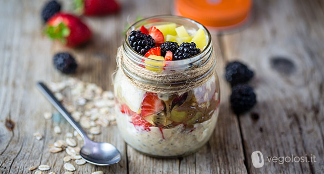 overnight porridge in barattolo