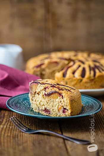 torta vegana alle prugne