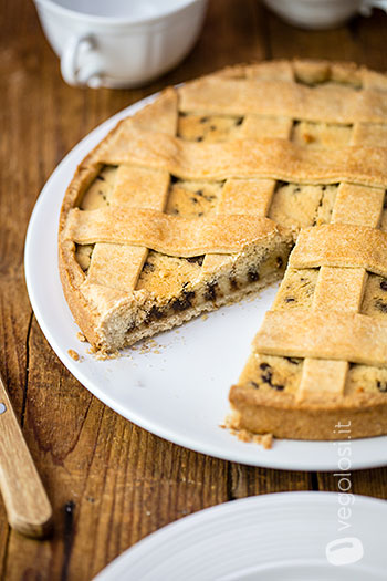 Crostata con ricotta vegan e cioccolato fondente