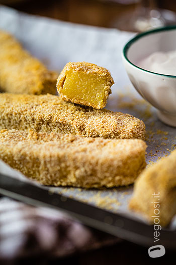 Bastoncini di polenta al forno