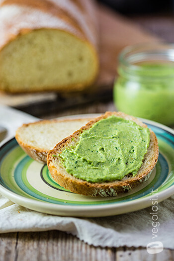 Dressing alla tahin ed erbe aromatiche