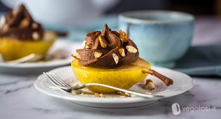 Pere cotte con ricotta di soia al cacao