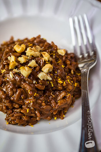 Risotto vegan al cioccolato e arancia