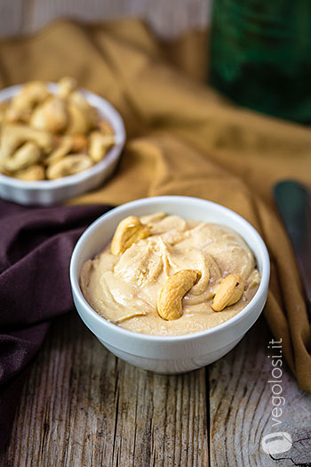 Crema di anacardi