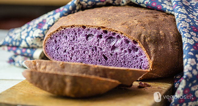 Pane viola