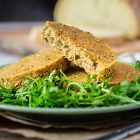 Burger di ceci e quinoa alla salvia e mele