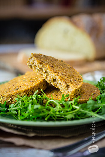 Burger di ceci e quinoa alla salvia e mele