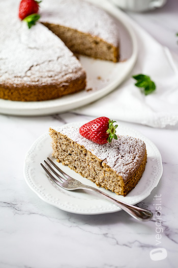Torta pan di fragole vegan