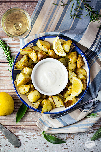 Patate arrosto al limone alla greca
