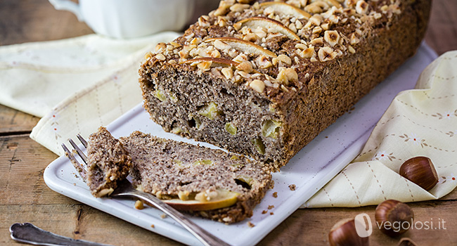 Plumcake vegan alle mele e grano saraceno