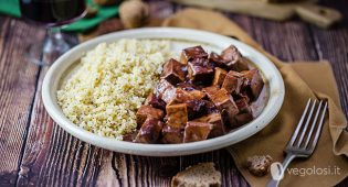 Tofu al vino rosso e timo