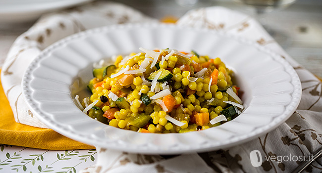 Insalata di fregola allo zafferano e verdure