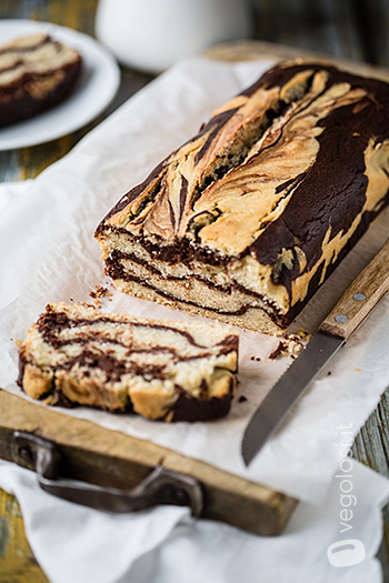 Plumcake marmorizzato vegan cioccolato vaniglia