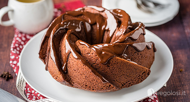 Torta vegana al cioccolato e vin brulé