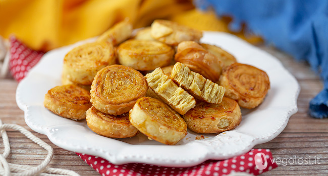 Tagliatelle fritte di Carnevale vegane