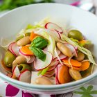 Insalata di ravanelli con fagioli bianchi di Spagna