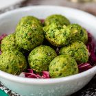 Polpette vegane di piselli alla paprica