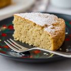 Torta svedese vegan al cardamomo